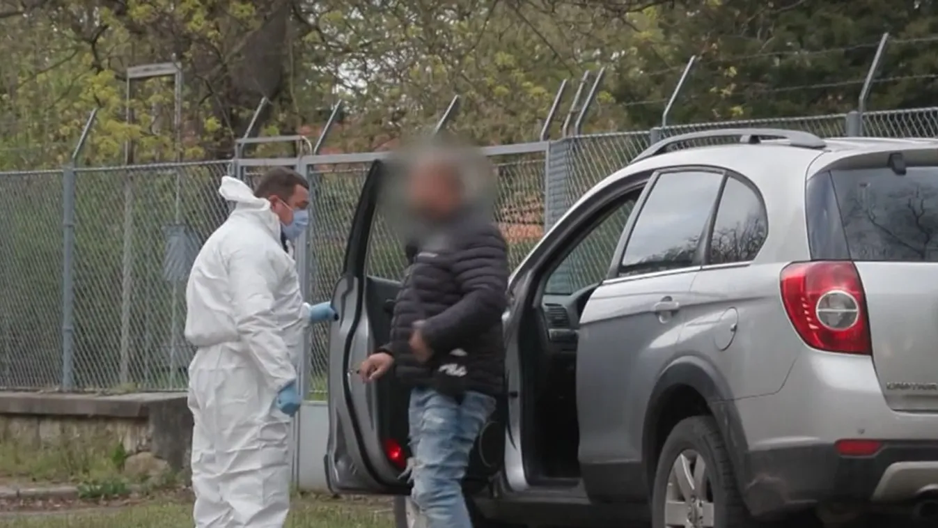 Gyermek a csomagtartóban: apjától is elköszönt a nevelőanya