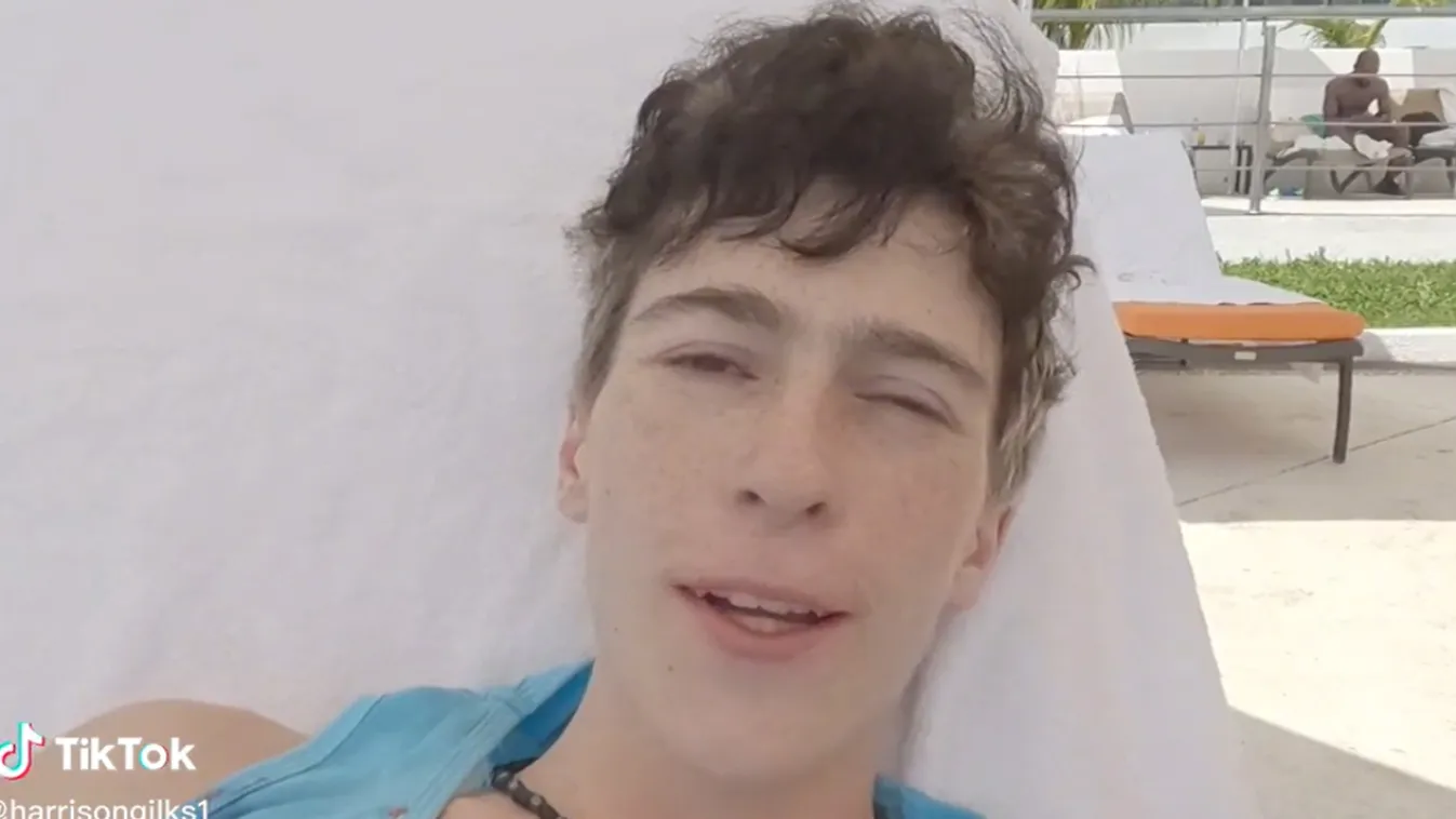 Elhunyt a 18 éves TikTok-sztár, százezrek gyászolják