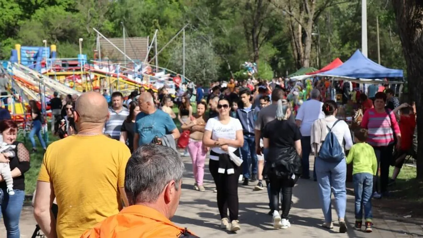 Több mint 100 program, a hosszú hétvégére