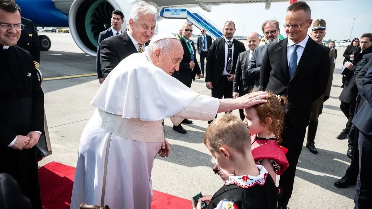 SZIJJÁRTÓ Péter; SEMJÉN Zsolt; FERENC pápa