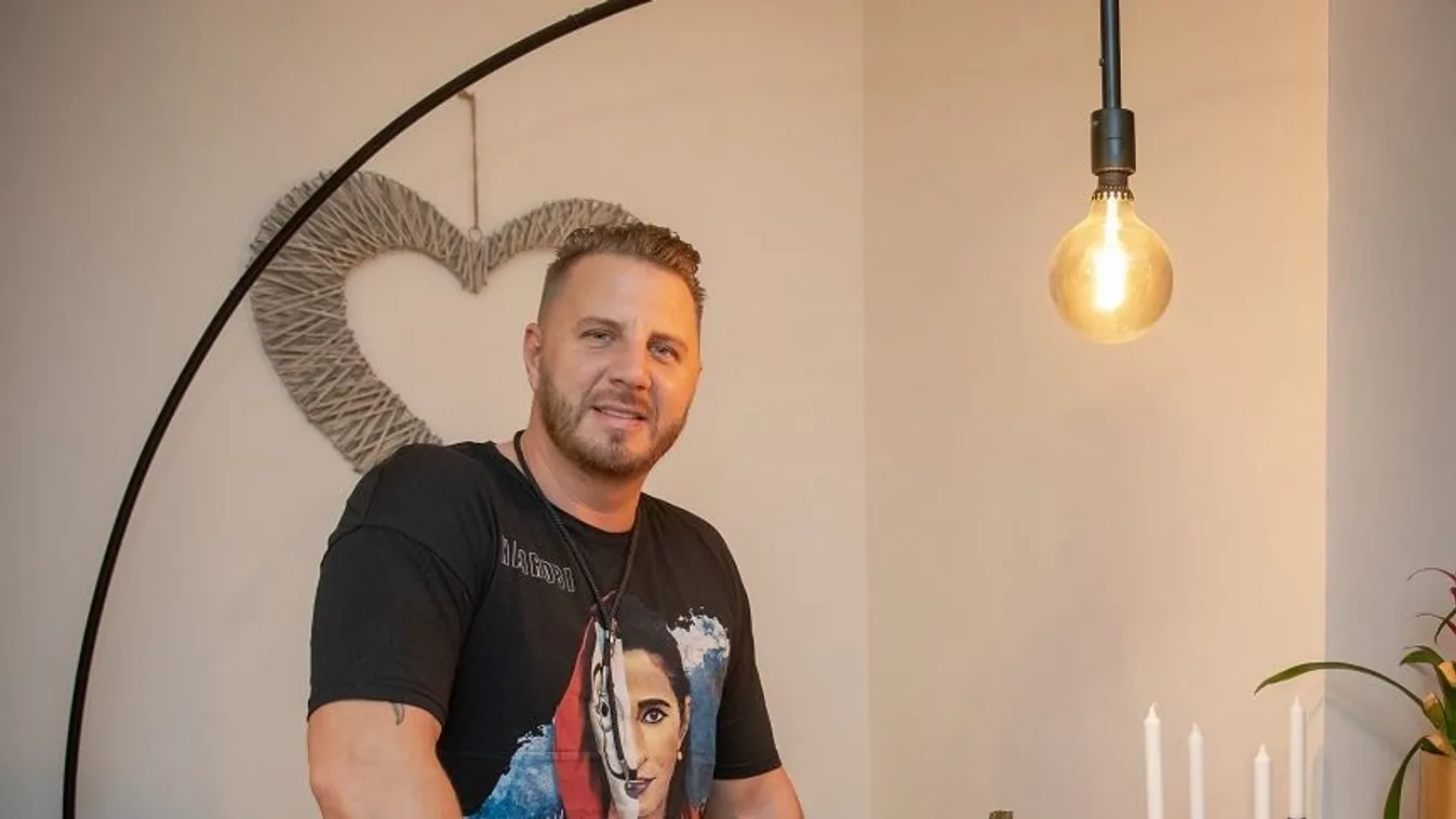 Nem csitulnak a kedélyek Zámbó Krisztián és Srámek közt