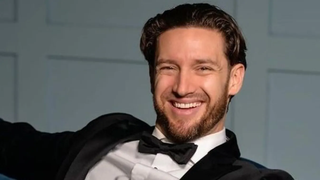 Shane Tusup oldalán egy titokzatos szőke nő tűnt fel