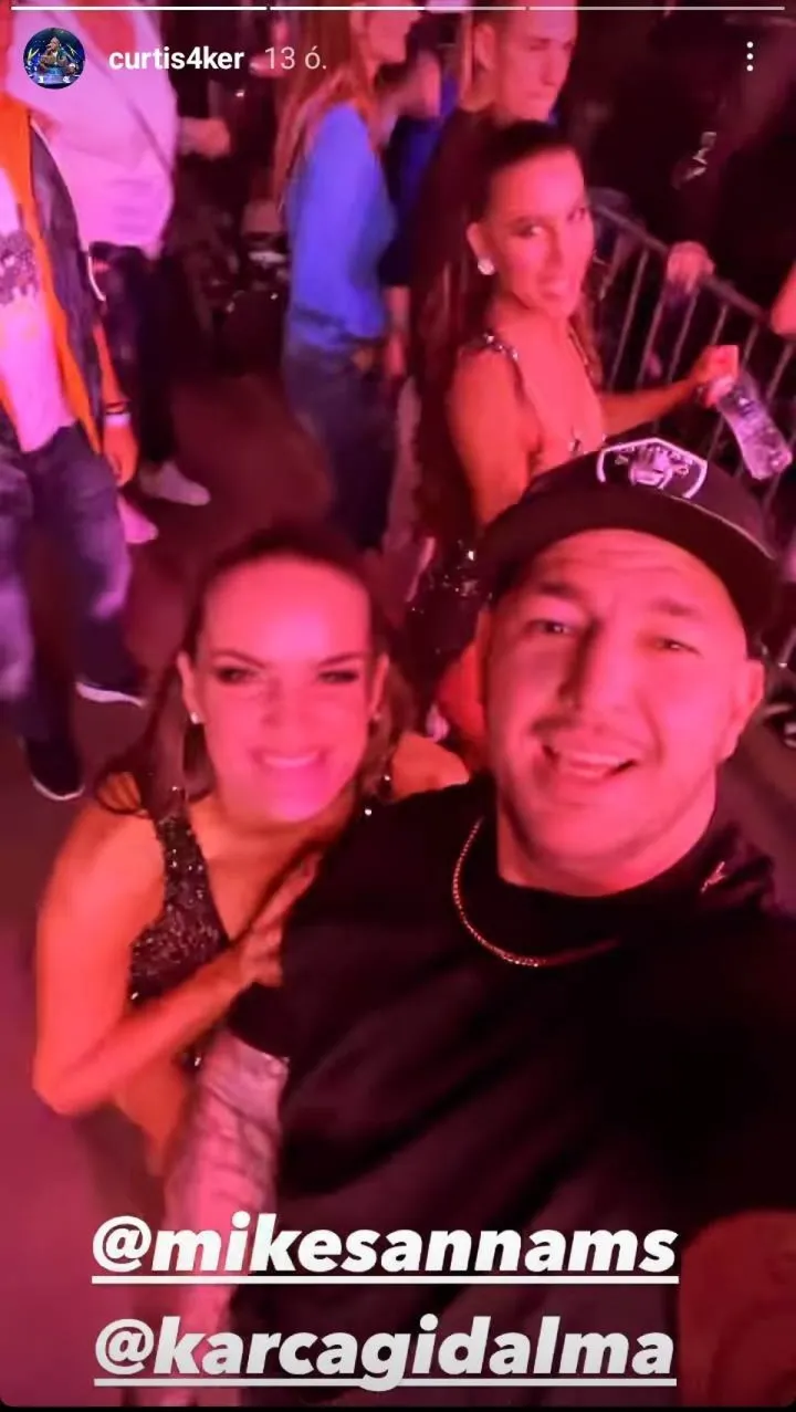 Curtis Mikes Annáékkal TNT buli