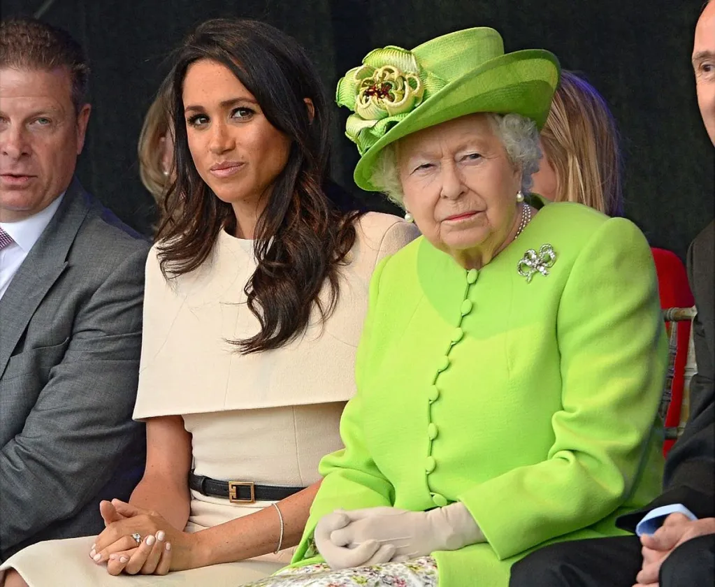 Meghan és Erzsébet királynő