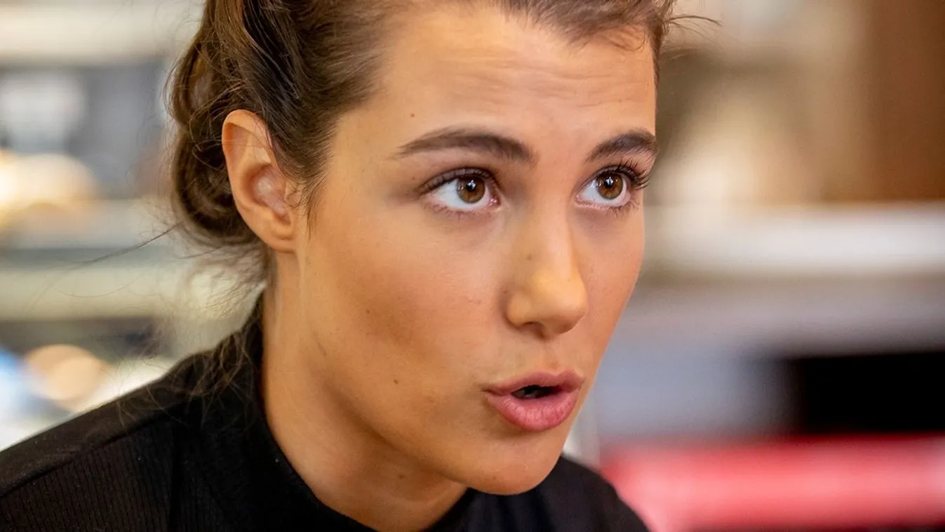 Feljelentéssel fenyegetőzik Tóth Andi