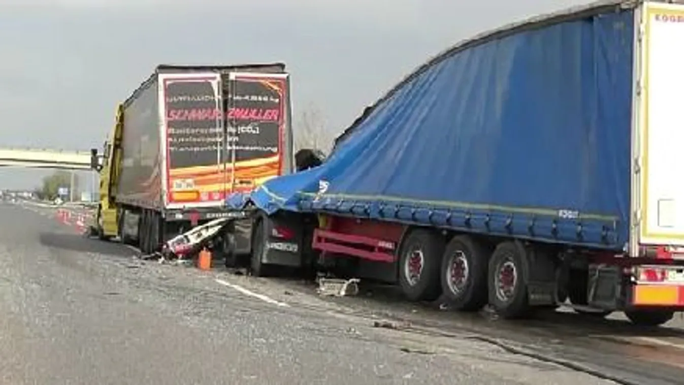 Újabb halálos tömegbaleset történt az M5-ös autópályán