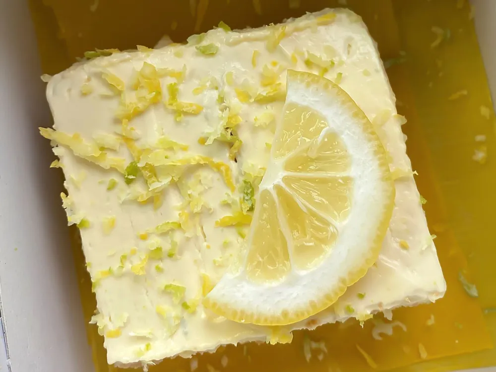 Close,Up,Lemon,Tiramisu,Cake