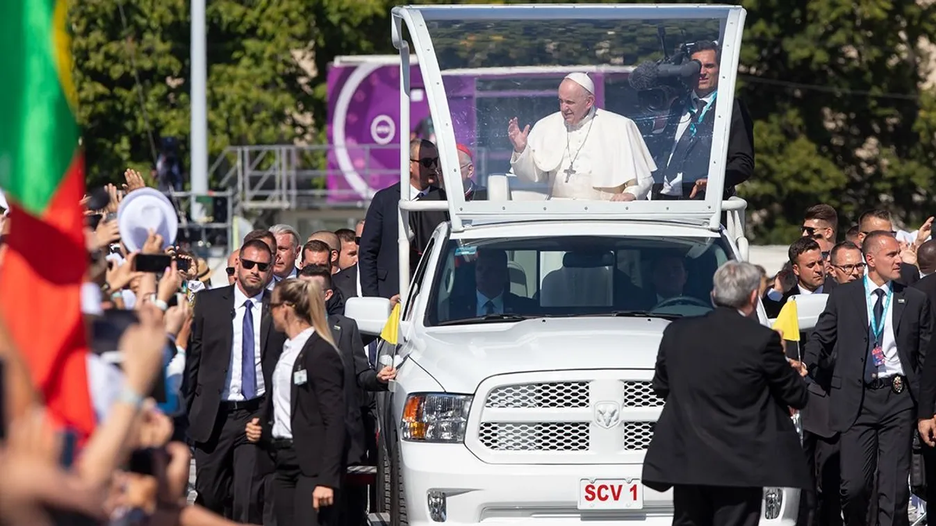 Kérdésed van a pápalátogatással kapcsolatban? Itt a válasz