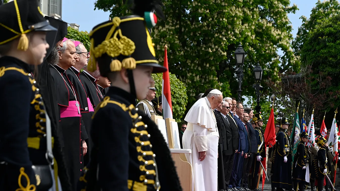 Így védik a Magyarországra látogató Szentatyát