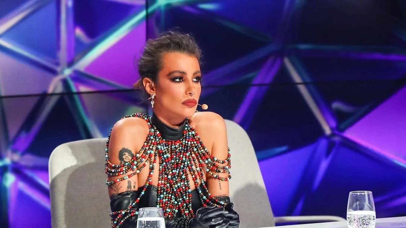 Betámadták Tóth Andit új dala miatt - "Az egész lemez annyira proli lett, mint az állat”