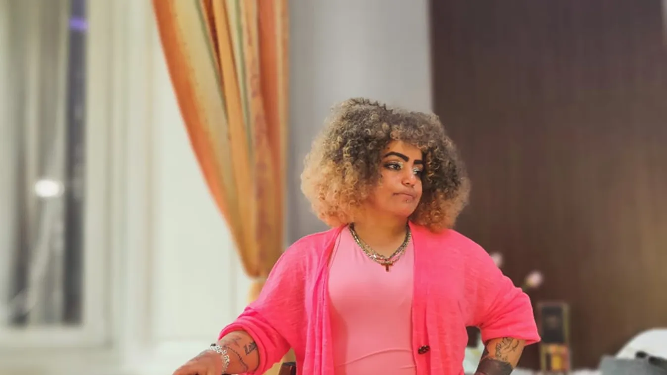  Varga Irén a Titanicot énekli, nem is akárhogy - Videó