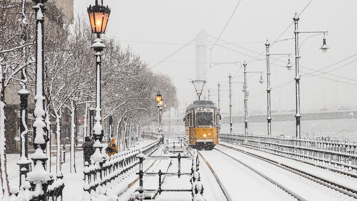 Budapest, főváros, tavasz, tél, hó, hóesés, havazás, időjárás,