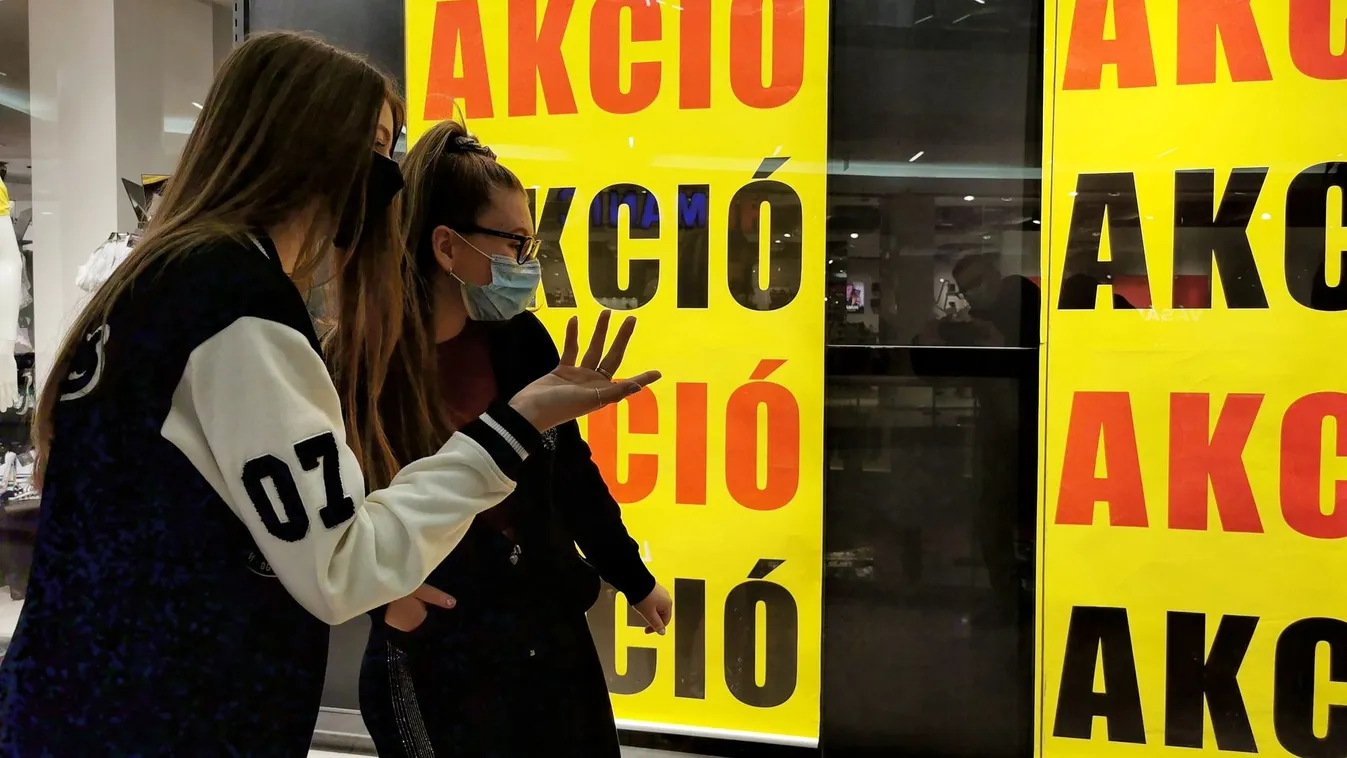 Újabb nyugdíjas tömverekedés történt a Lidlben - Videó!