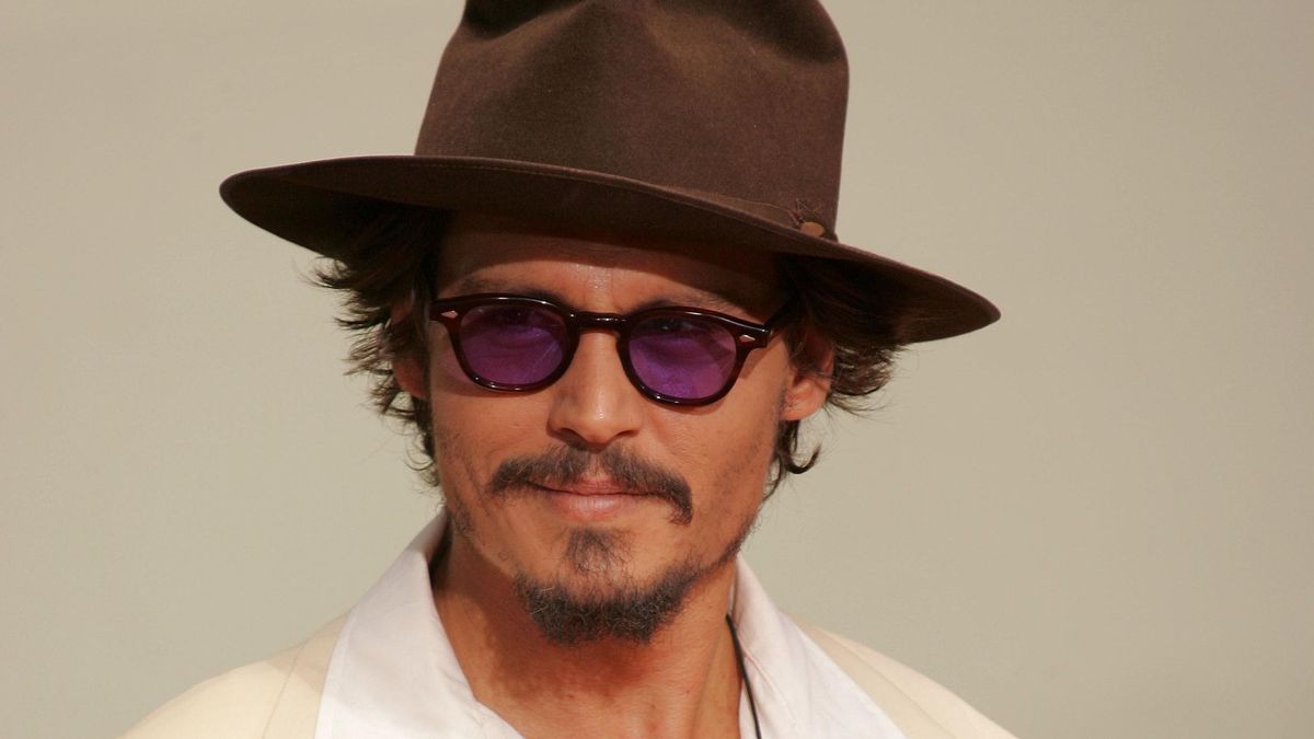 Johnny Depp pórul járt a budapesti étteremben - itt vannak a részletek