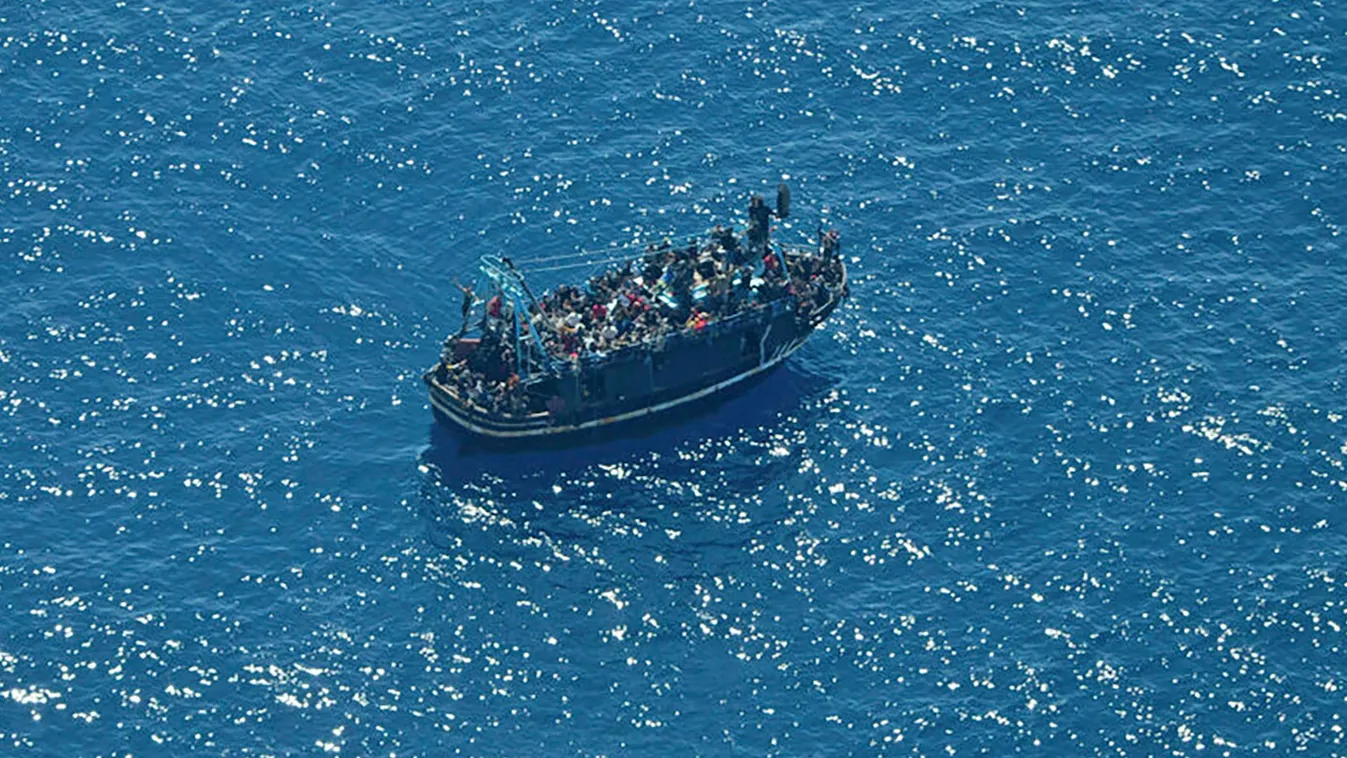Rekordszinten az illegális bevándorlás a Földközi-tengeren!