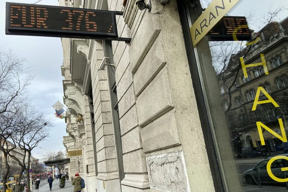 pénzváltó, pénzváltás