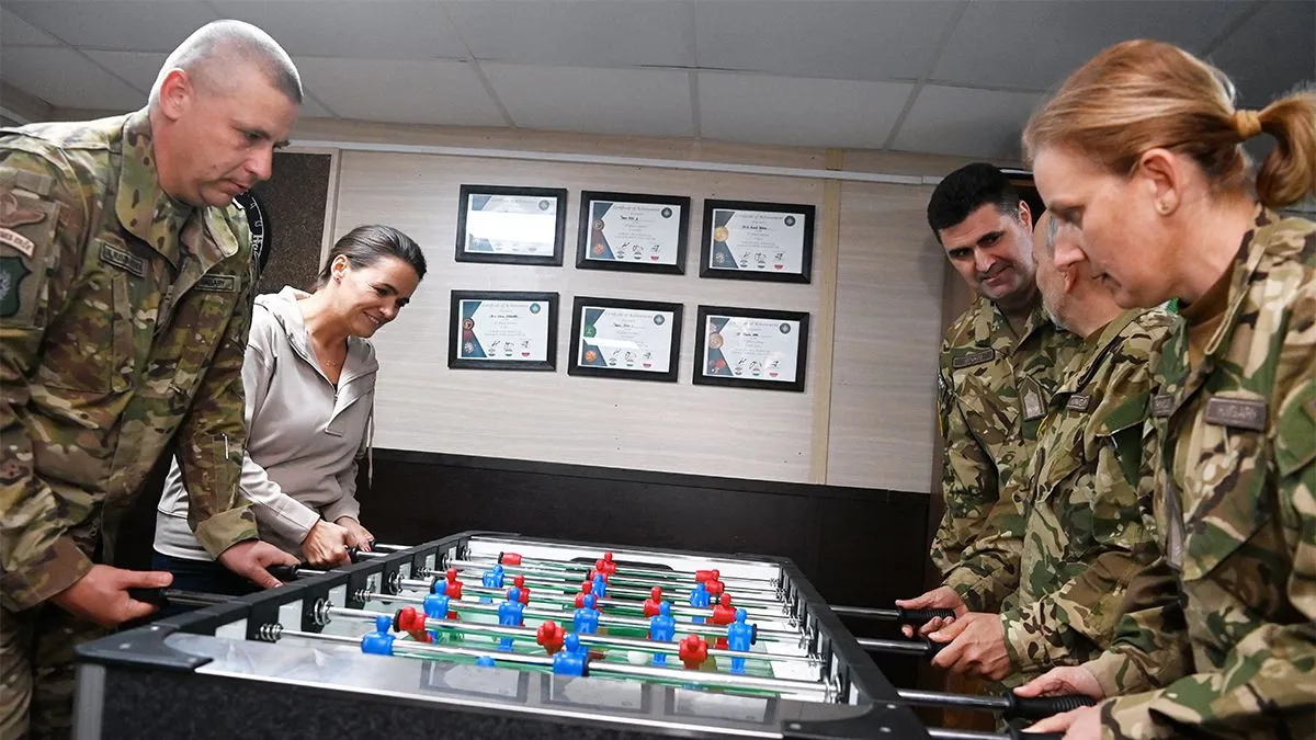 RUSZIN-SZENDI Romulusz; NOVÁK Katalin