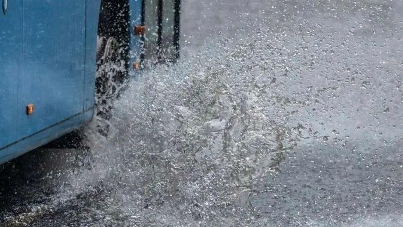 Bekeményít az időjárás: egész hétvégére riasztást adtak ki