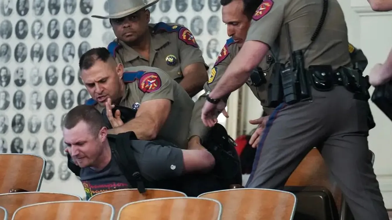 Erőszakos LMBTQ-aktivisták foglalták el Texas törvényhozását