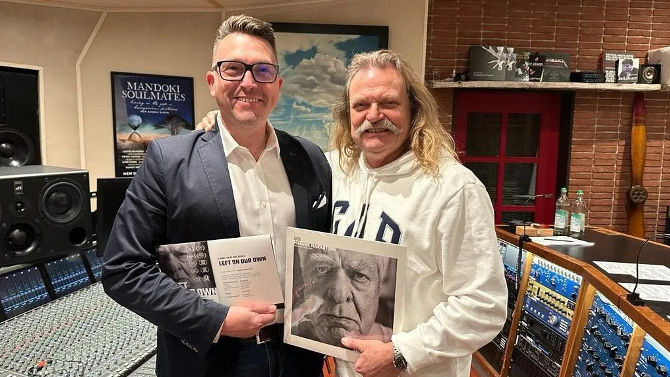 Így ünnepelte meg 24 éve tartó barátságát Leslie Mandoki és Ákos