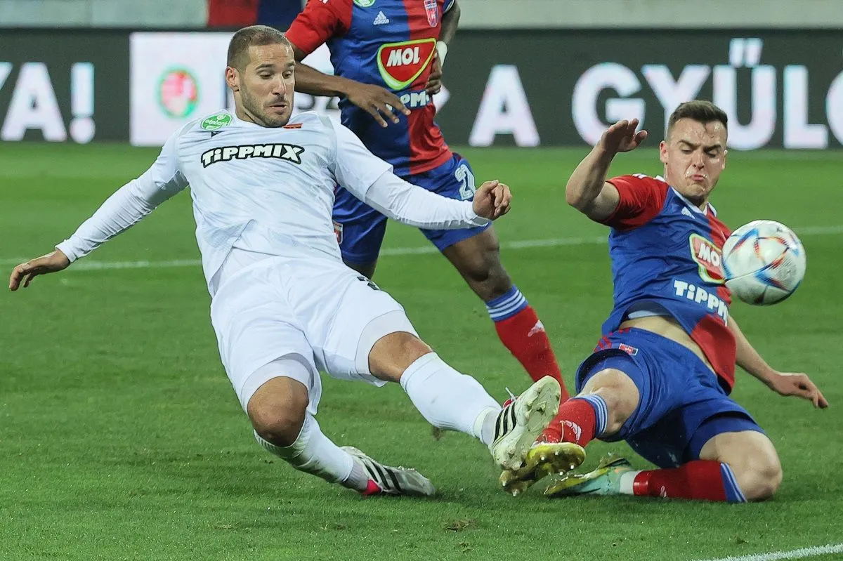 Csongvaiék (jobbra) előnyben vannak Lukicsékkal szemben a 33. forduló előtt