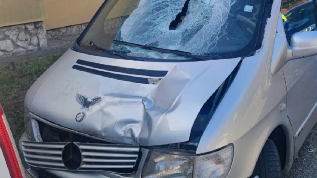 Tragédia az M0 autóúton: 92 éves férfi életéért küzdöttek