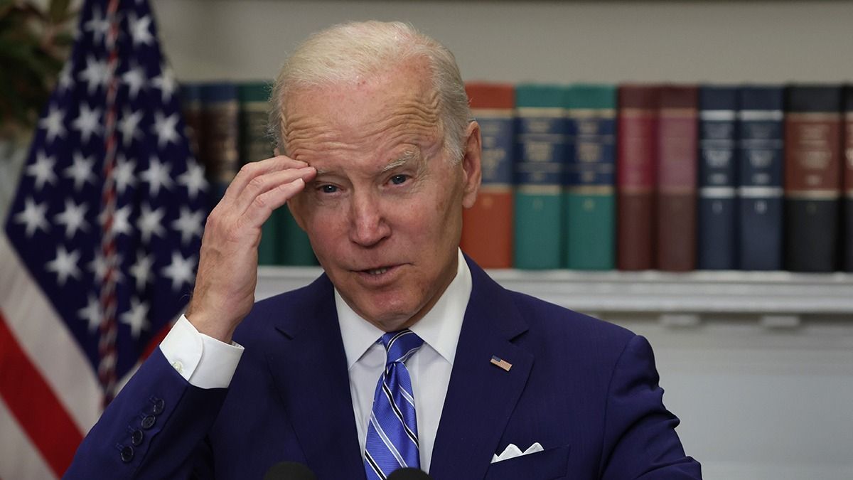 “The tragedy of the state of law is that they are not investigating Biden.”