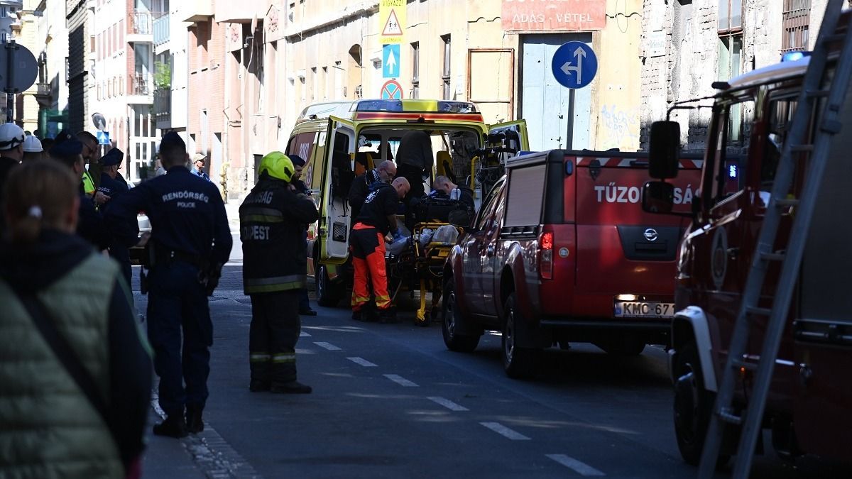 Gázrobbanás Budapesten, fotókon a helyszín