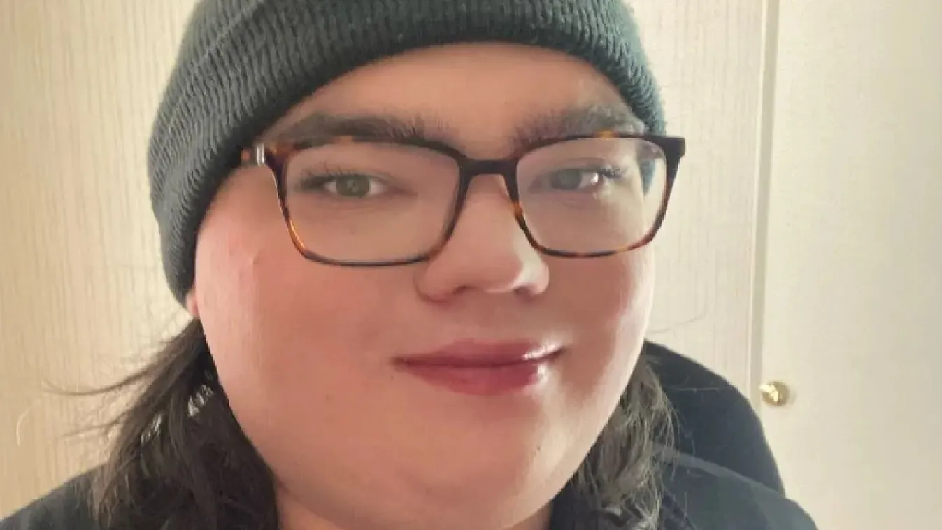 Óriási botrány: transzférfit költöztettek a női kollégiumba