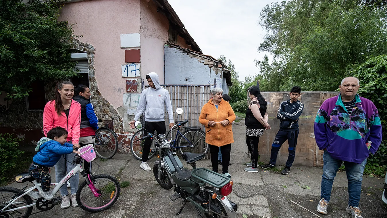 Rejtélyes hitel miatt 3 gyerekkel teszik utcára az anyukát