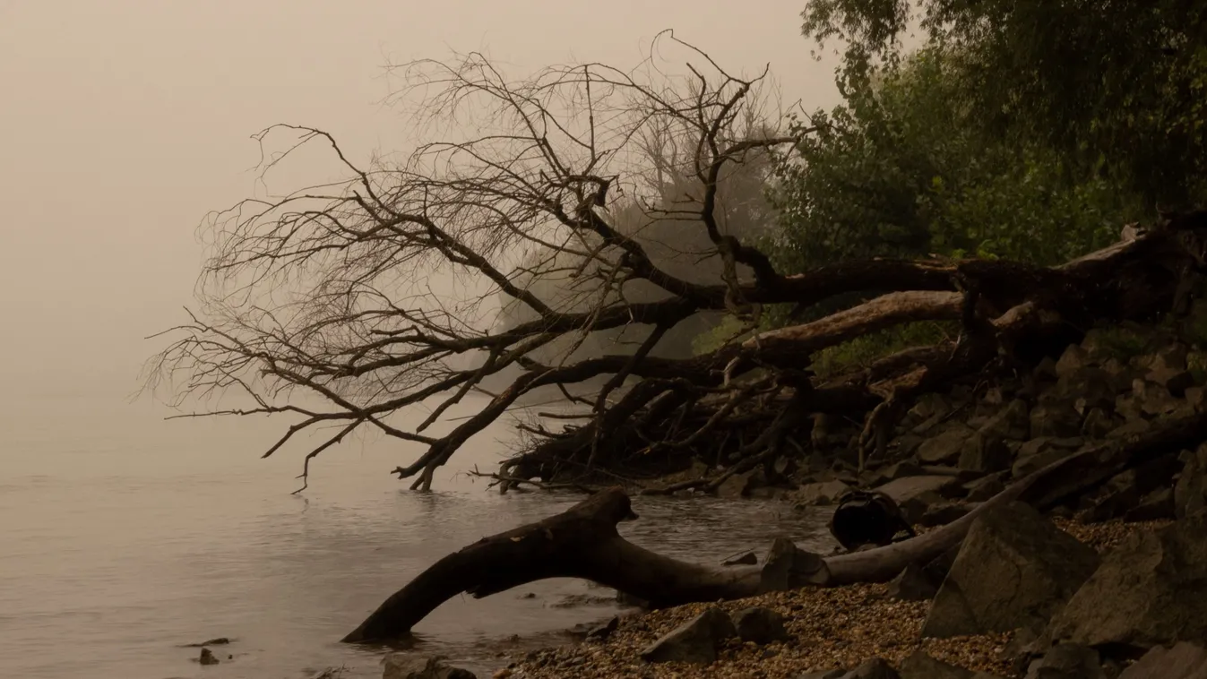 Elképesztő fogás: bűnügy bizonyítékai kerültek elő a vízből
