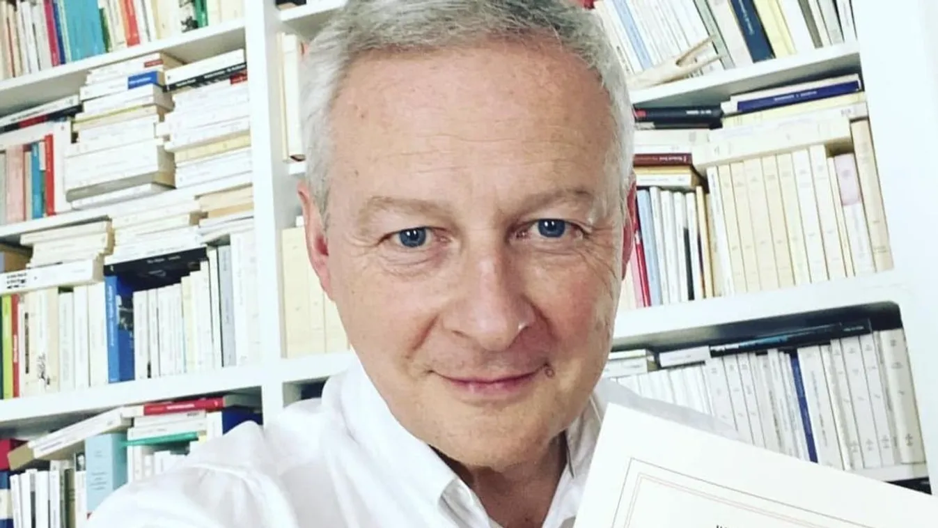 Szexregényt adott ki a francia pénzügyminiszter +18!