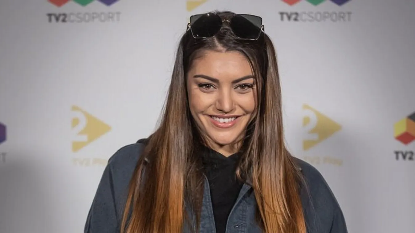 Kulcsár Edina luxusbabakocsija láttán kiakadtak a követők