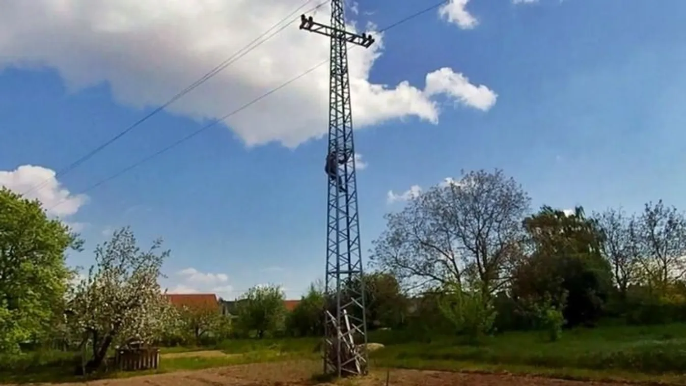 Villanyoszlopra mászva akart öngyilkos lenni Balatonfüreden