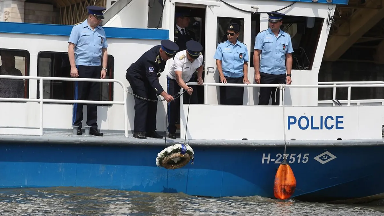 Megemlékeztek a rendőrök a Hableány katasztrófájáról