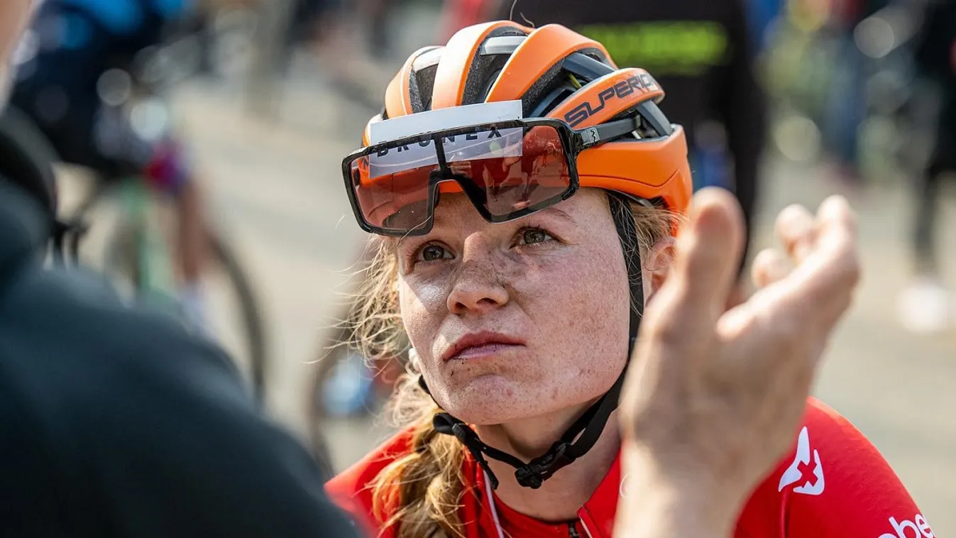 "Veled minden jobb lenne" - szívszorító üzenetet küldött elhunyt édesanyjának a magyar sztársportoló