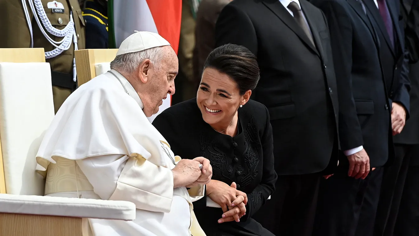Nemzetegyesítő volt Ferenc pápa látogatása