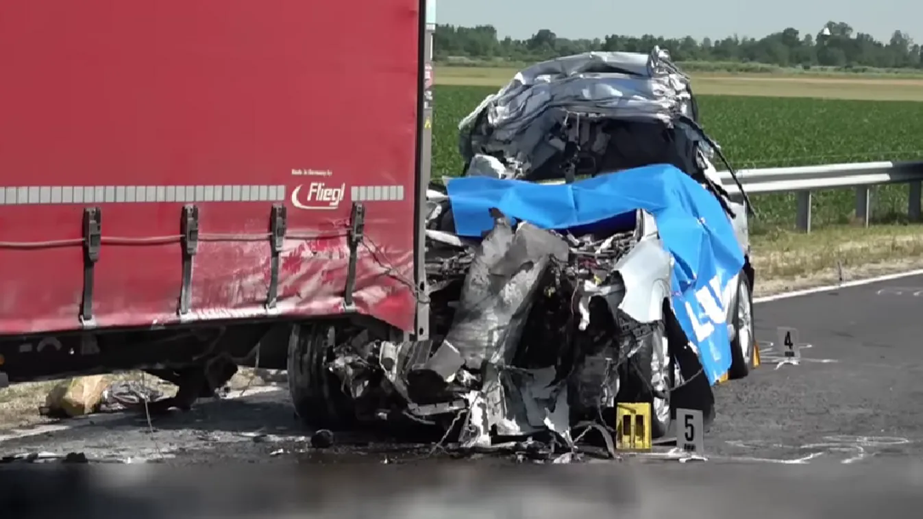 Pokollá vált nyaralás: Ferenc mentette az árván maradt lányt