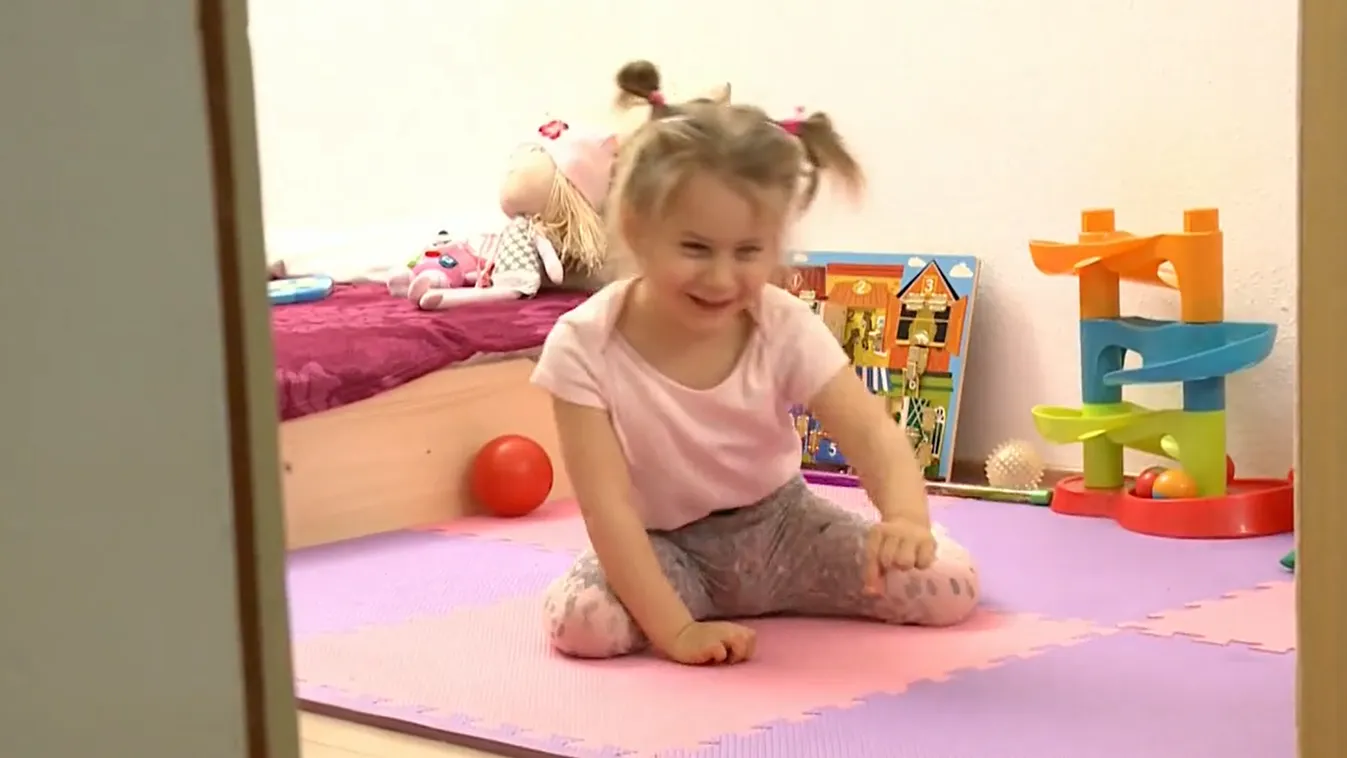 Rejtélyes betegség kínozza az 5 éves Kittit