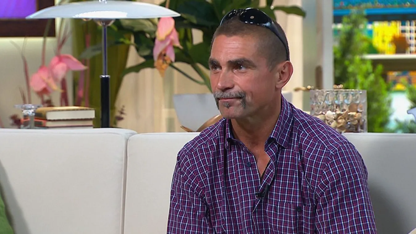 Nem hiszed el, kinek nyílt meg a Viszkis