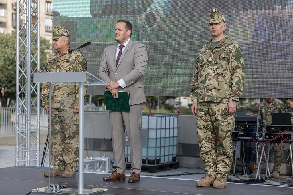 Czermann János, a Honvédelmi Minisztérium stratégiáért és humánpolitikáért felelős helyettes államtitkára