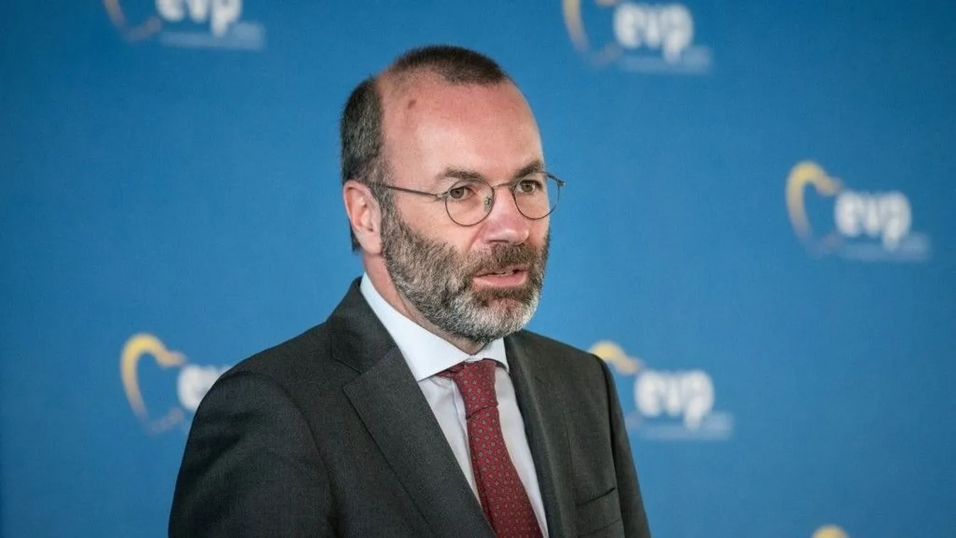 EP-képviselőket zsarolt meg az Európai Néppárt vezetője