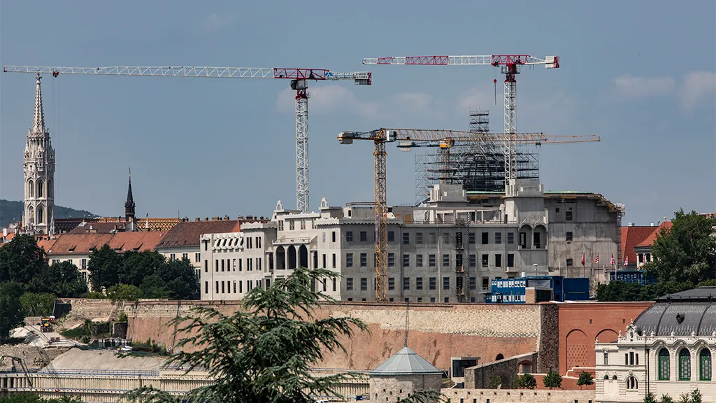  Budai Palotanegyed felújítása,Várkapitányság