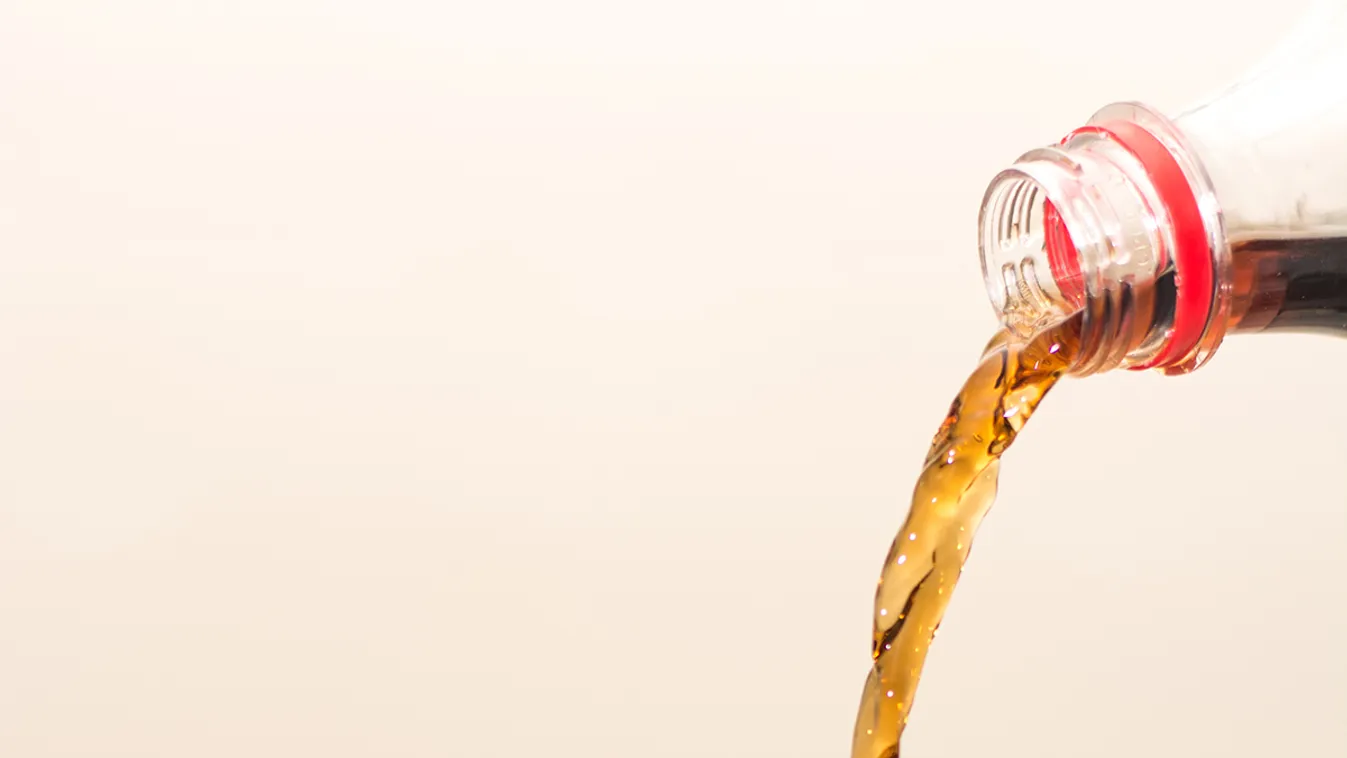 Önts kólát a vécébe és kiderül az igazság