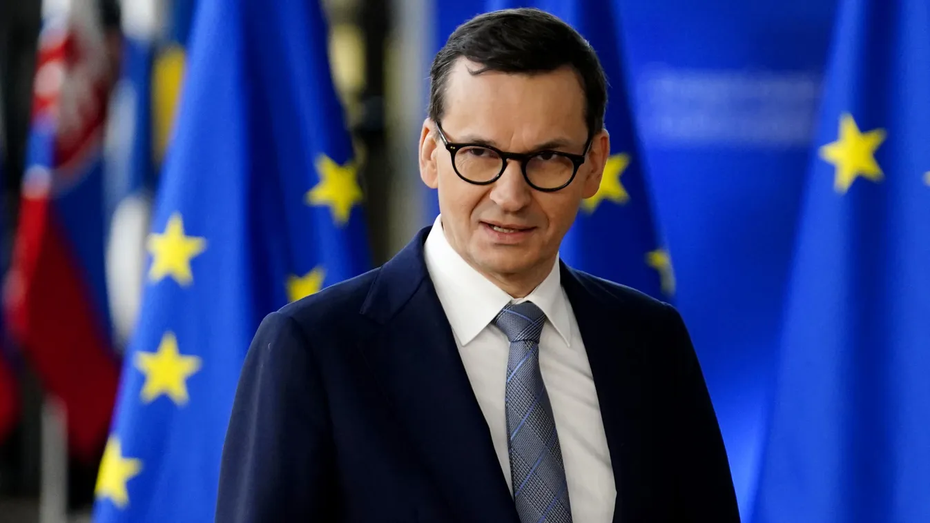 A lengyelek sem engednek a migránskvóta ügyében