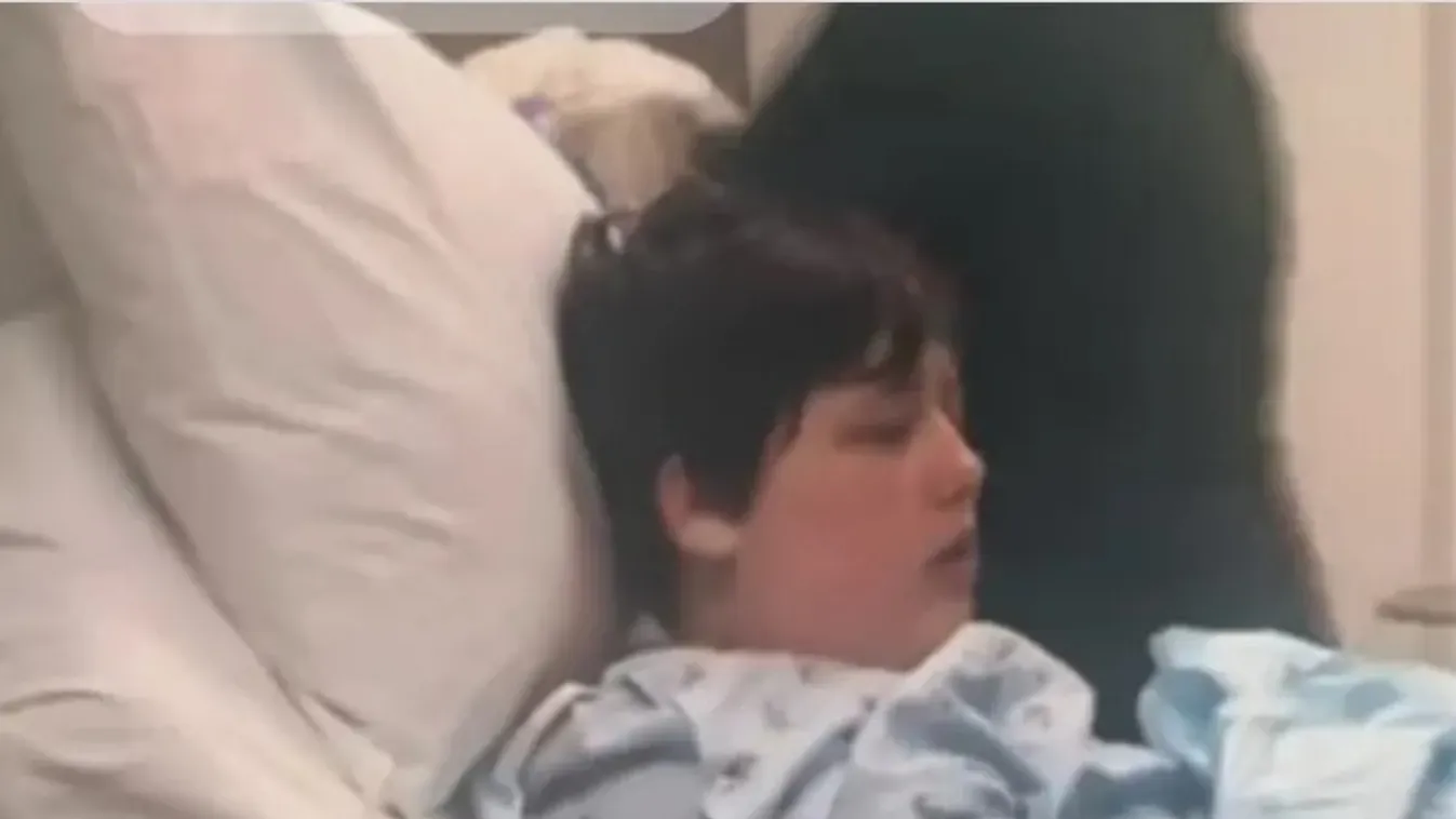 13 éves korában levették a mellét, ezért perli az orvosokat