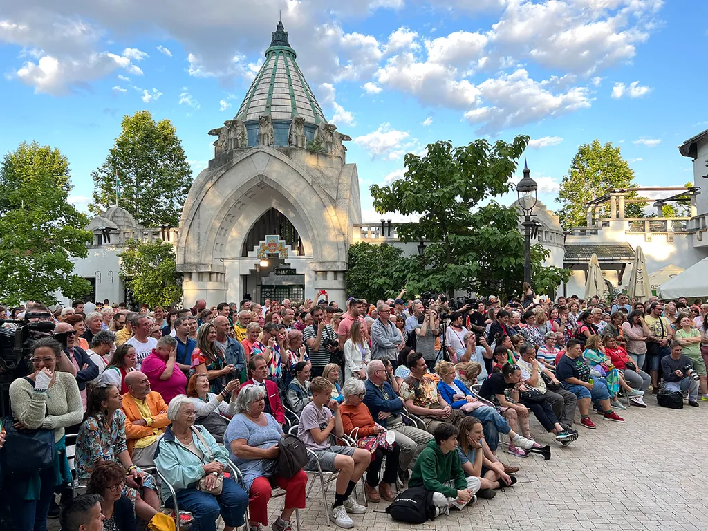 lang györgyi megemlékezés állatkert
