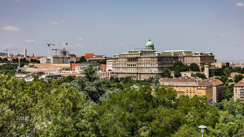  Budai Palotanegyed felújítása,Várkapitányság