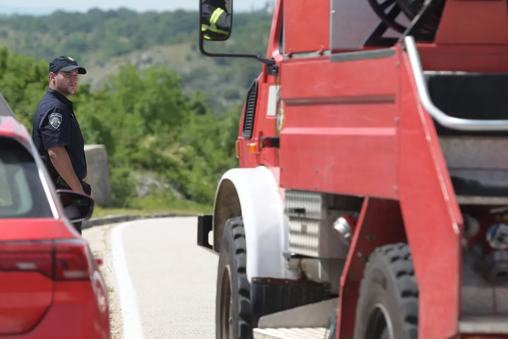 Pad helikoptera kraj Drnia