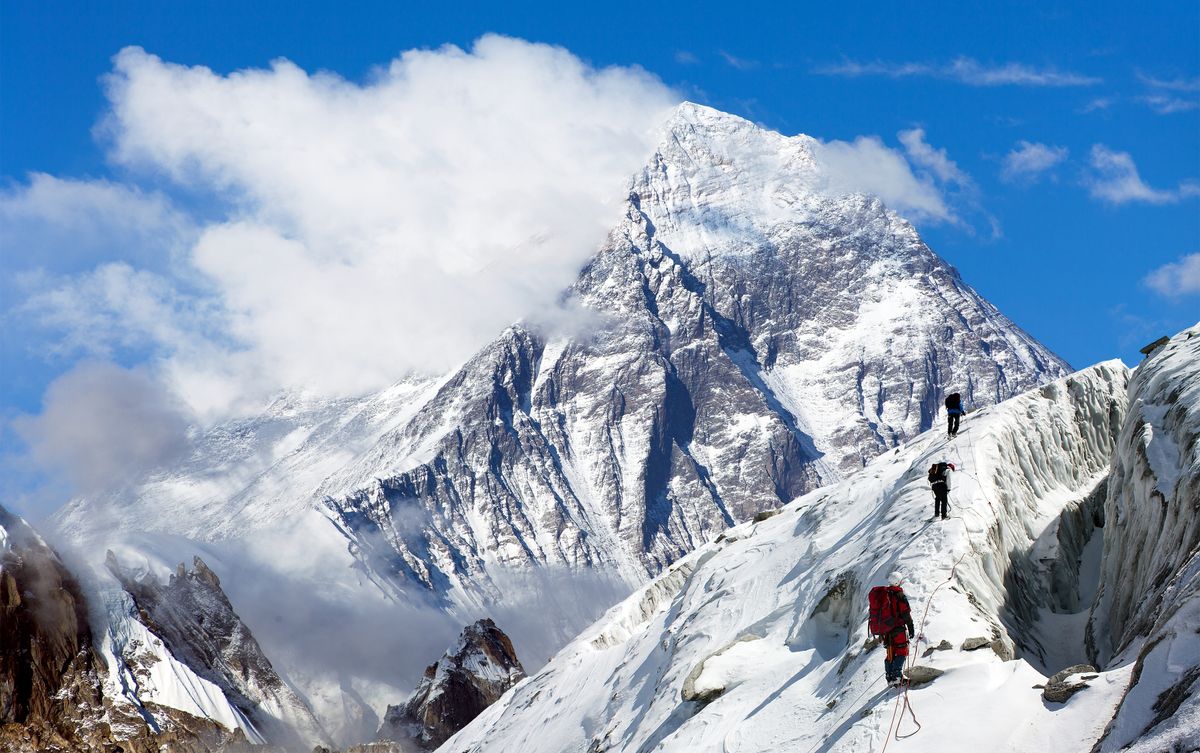 Mount Everest, Shutterstock 626573810